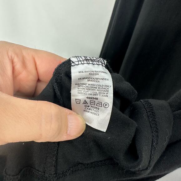 Ann Taylor LOFT Outlet Basic Black Knit Shift Dress Large Casual Minimalist Norm - Picture 6 of 6